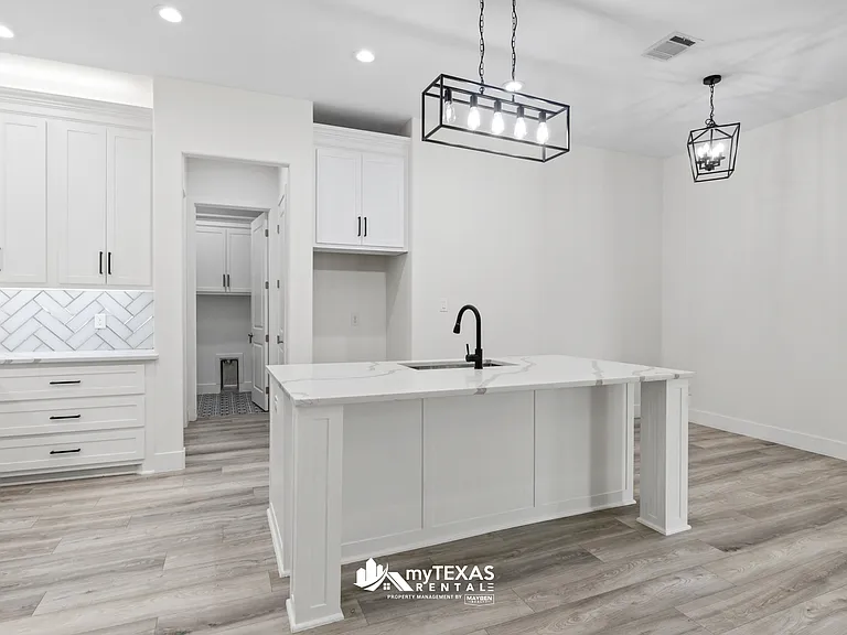 255 Kathryns Ct — Photo 7