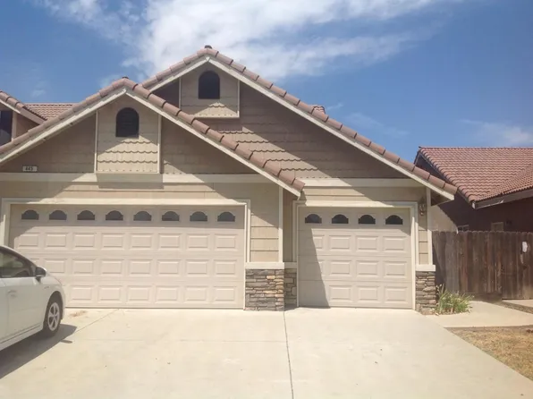 445 S 19th Ave, Lemoore, CA 93245