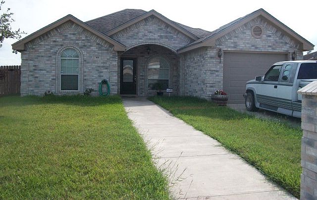 1st image of 301 Lemonwood Dr
