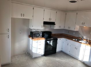 812 Pine Tree Ln, Modesto, CA 95351