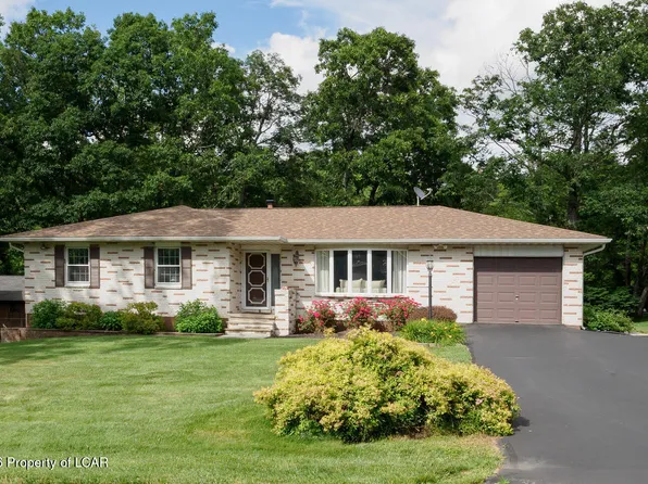 3 Cedar St, Hunlock Creek, PA 18621