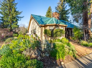 3360 Pioneer Ln, Redding, CA 96001