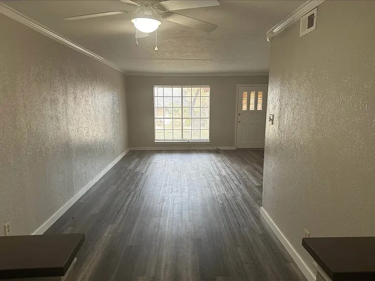 5726 Marina Dr #13 — Photo 3