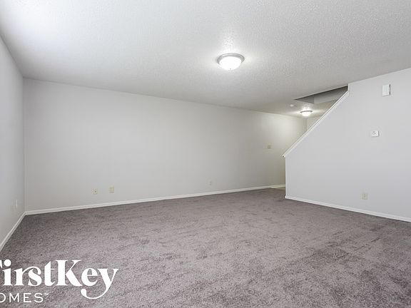 4th image of 8108 States Bend Dr