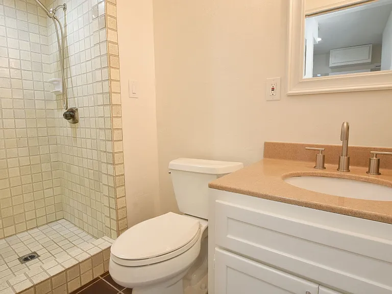 5318 Fairway Dr — Photo 20