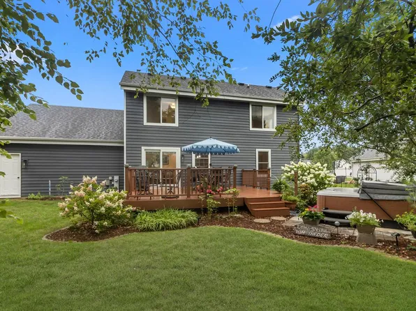 2554 S Sterling CIRCLE, East Troy, WI 53120