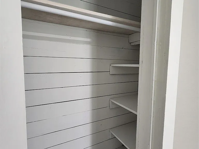 6203 Hoffman St — Photo 11