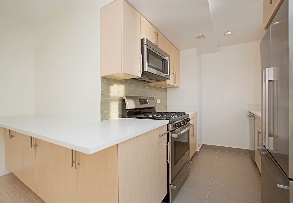 1st image of 110 Horatio St APT 508