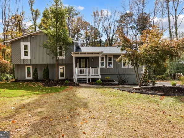 2919 Manitoba Ln, Marietta, GA 30062