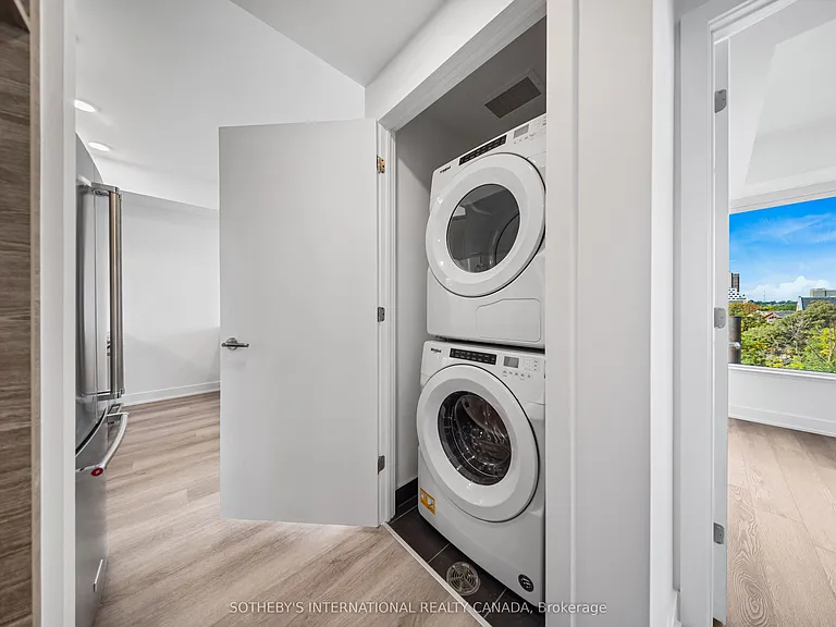 484 Spadina Ave #709 — Photo 12