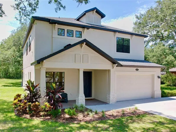 18912 Adams Country Way, Lutz, FL 33559