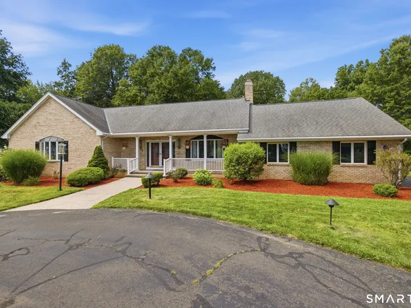 115 Somerwynd Lane, Suffield, CT 06078
