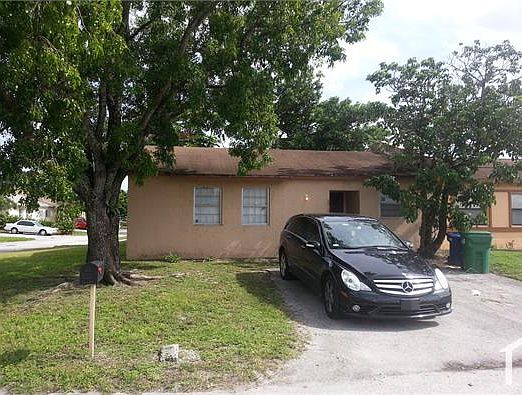 4th image of 20102 NW 28th Ct