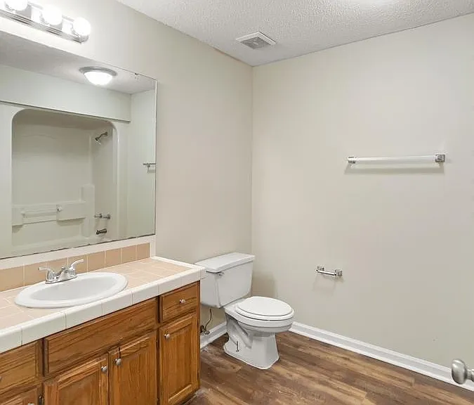 8430 Rutherford Dr — Photo 7