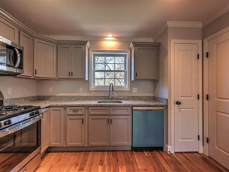 690 New Haven Ave — Photo 20