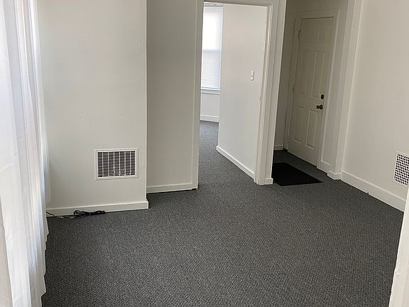 2nd image of 106 Plymouth St