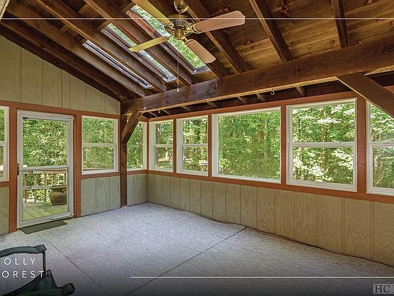 5th image of 258 Holly Forest Court