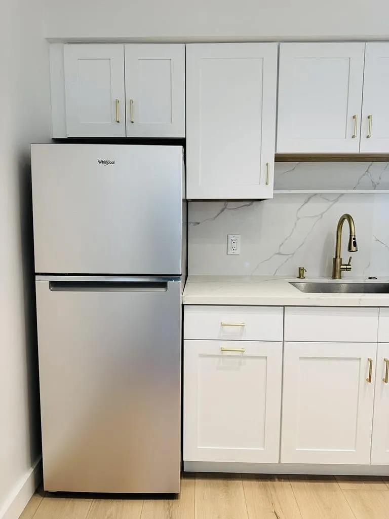 1 bed, 800 sqft, $2,695 — Photo 3