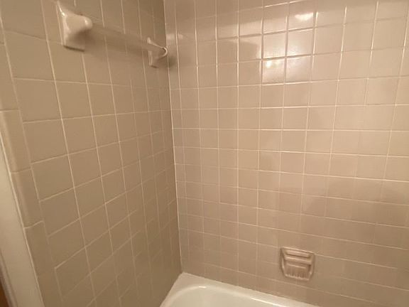 4th image of 1689 Dogwood Cir
