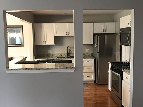 2nd image of 2405 Mallow Ct Unit X1