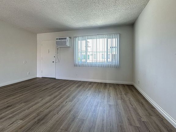 5th image of 7040 Jordan Ave APT 21