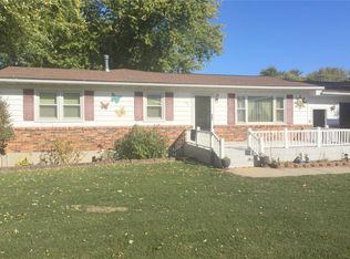 912 Lawn St, Monroe City, MO 63456