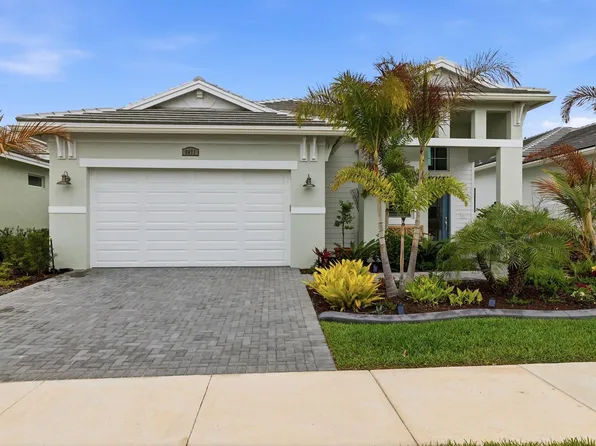 8671 SW Cantante Way, Port St Lucie, FL 34987