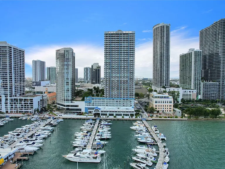1717 N Bayshore Dr #A-1132 — Photo 21