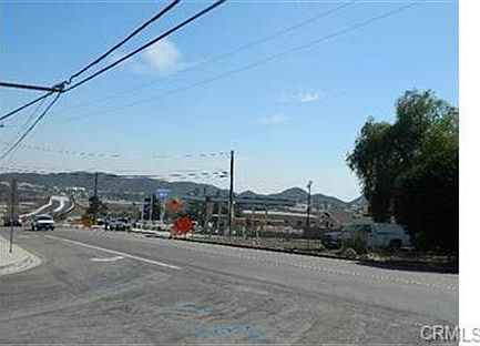 2nd image of 1650 Devore Rd