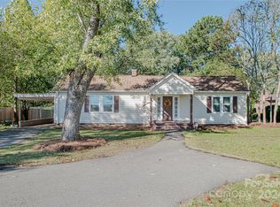 2206 Griffith Rd, Monroe, NC 28112