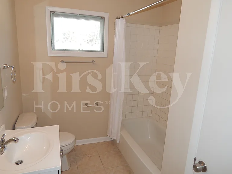 501 Harmony Dr — Photo 22