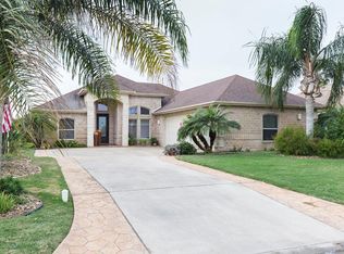 80 Golf House Rd, Laguna Vista, TX 78578