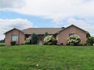 405 Longleaf Dr, Venetia, PA 15367