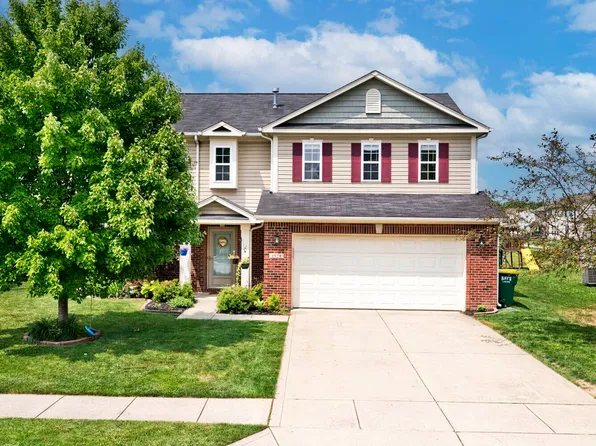1924 Collingwood Dr, Avon, IN 46123