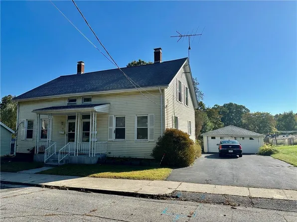 70-72 Chestnut St, Central Falls, RI 02863
