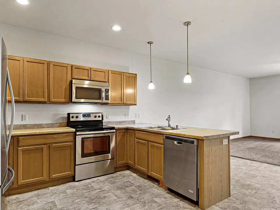 513 Sturges St #513