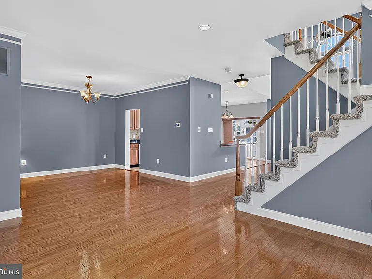 20 Carter Ln — Photo 16