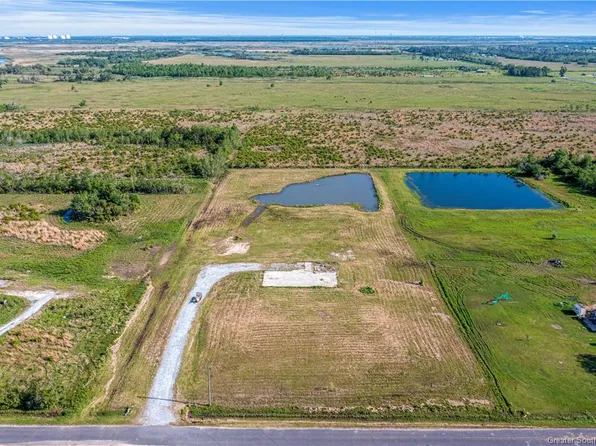 186 Chesson Rd, Lake Charles, LA 70607