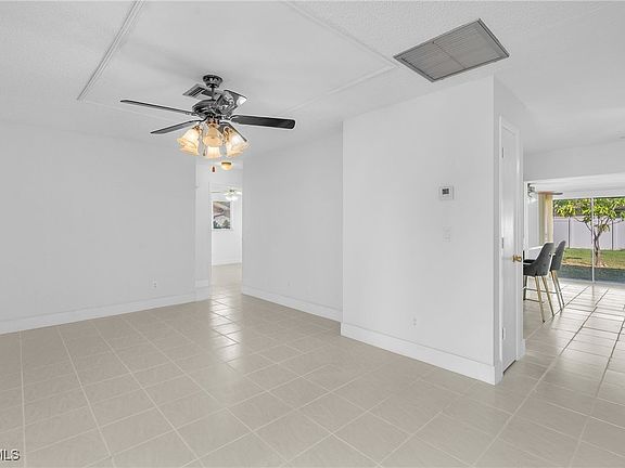 3rd image of 1957 Coral Point Dr