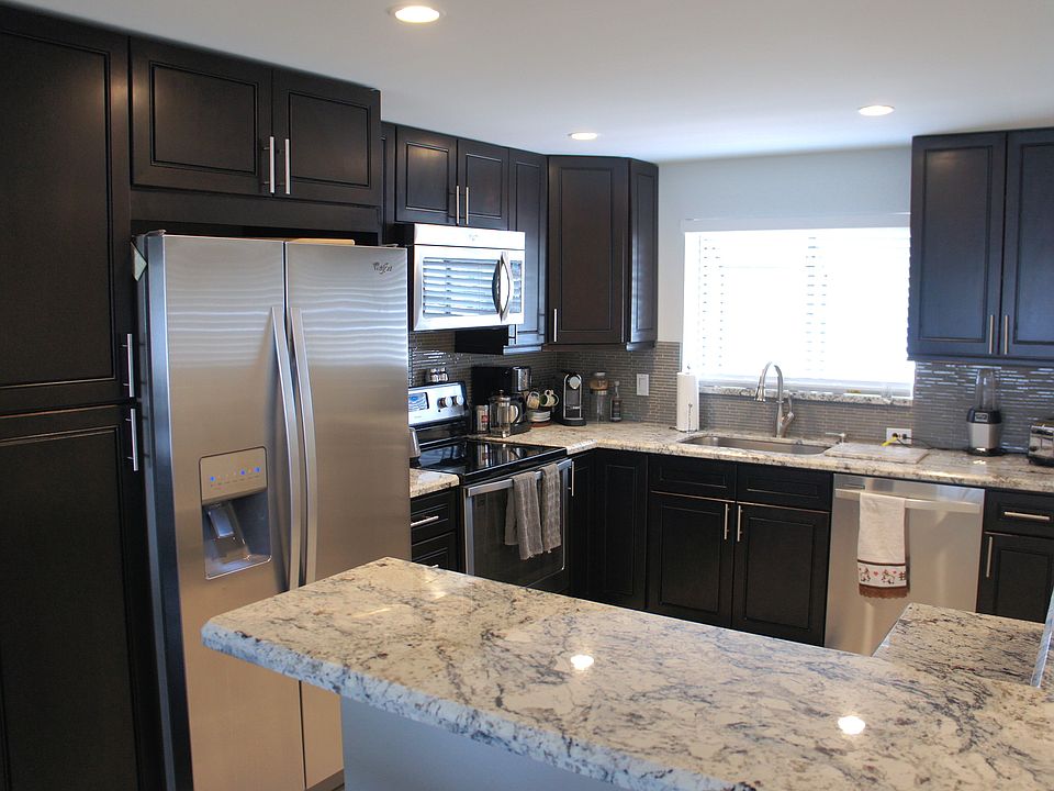 1st image of 503 Republic Ct