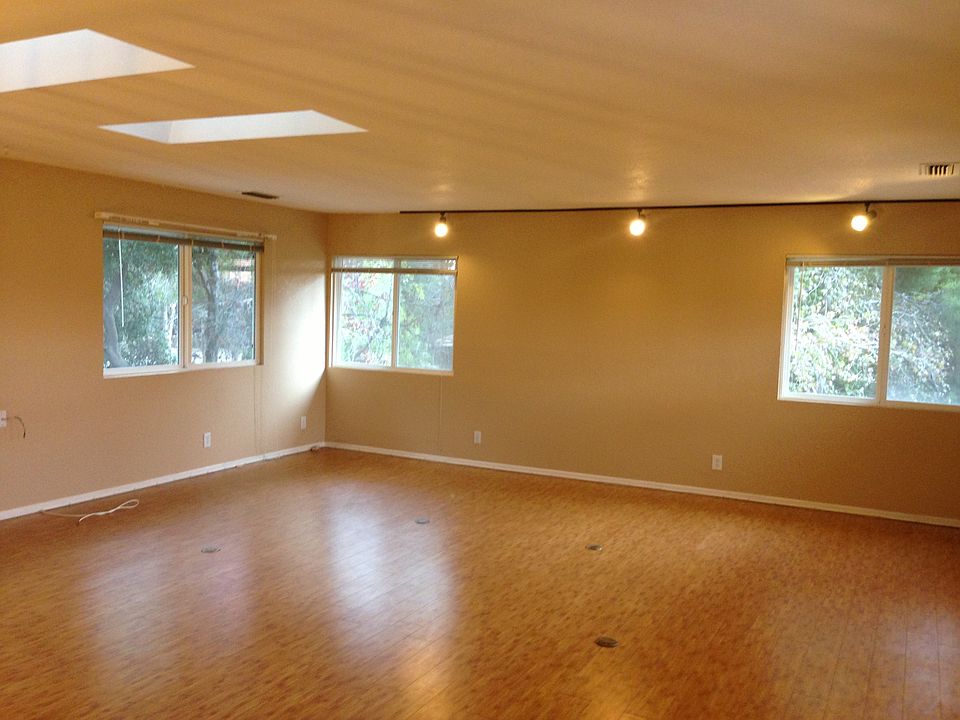 1st image of 3611 Padua Ave