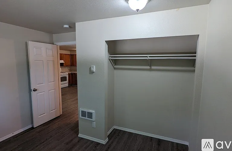 816 Union Mills Rd SE #1 — Photo 3