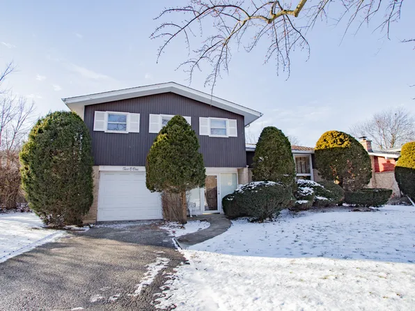 201 Valley View Dr, Wilmette, IL 60091