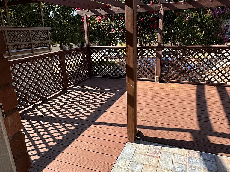 868 Chateau Valee Cir — Photo 10