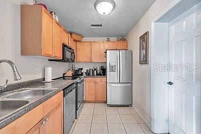 3rd image of 4814 Beach Dr SE APT F