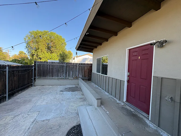 6724 Western Ave — Photo 15