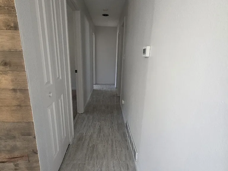 1014 De La Vista Pl — Photo 10