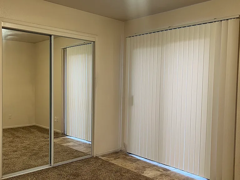 WESTMARC APARTMENT HOMES — Photo 9