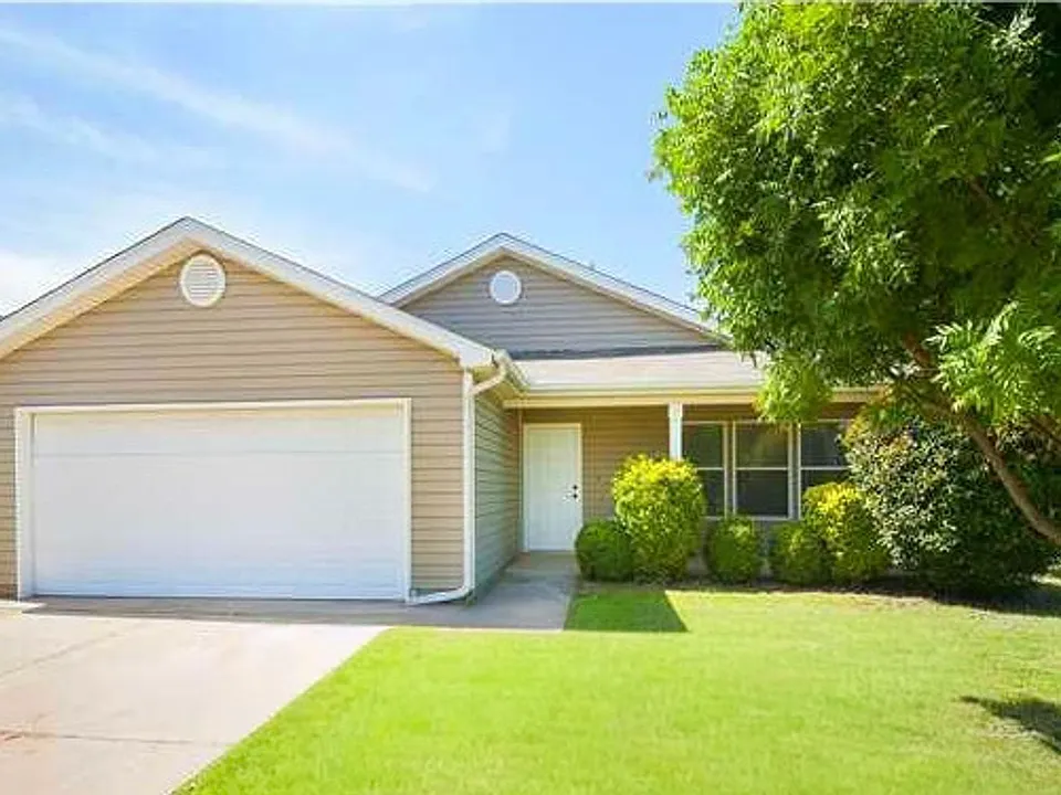 136 Rob Ln