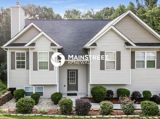 6234 Grand Fox Cir, Flowery Branch, GA 30542